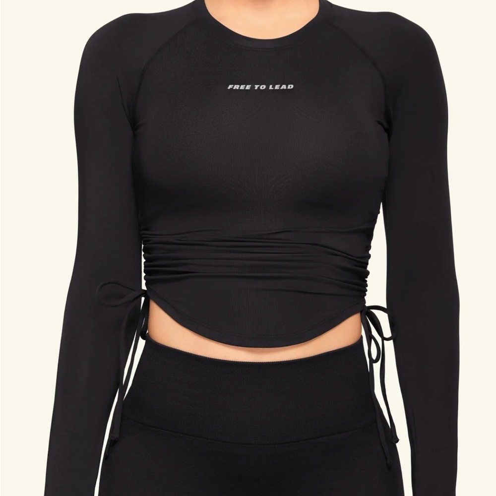 Firmabs Free To Lead Women's Black Long Sleeve Top